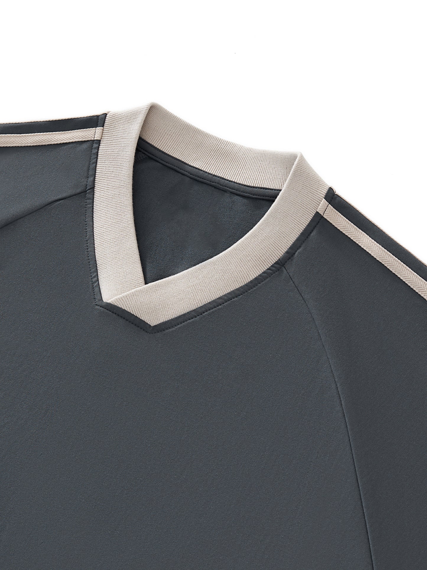 Color-Block V-Neck Long-Sleeve T-Shirt- VADOS